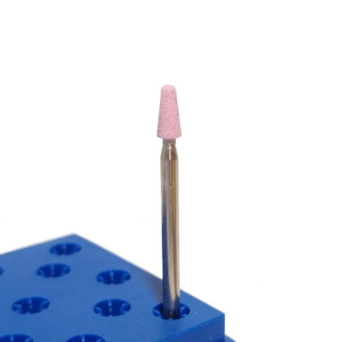 Фреза корундовая конус розовый 3 мм длина 7 мм